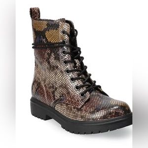 SO “Bowfin” Combat Snake Print Boots Size 5.5